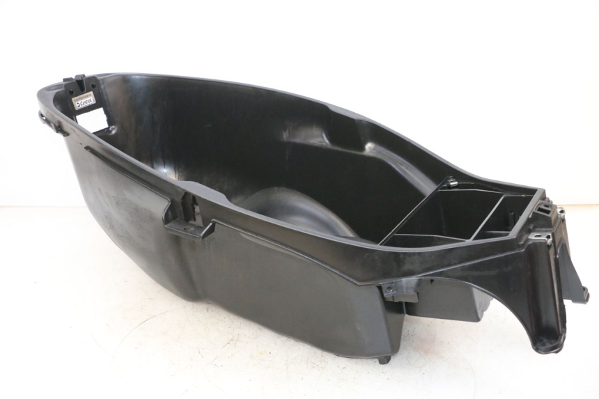 photo de BAÚ DE SELIM PIAGGIO MP3 HPE 300 (2019 - 2026) - Ampliação técnica