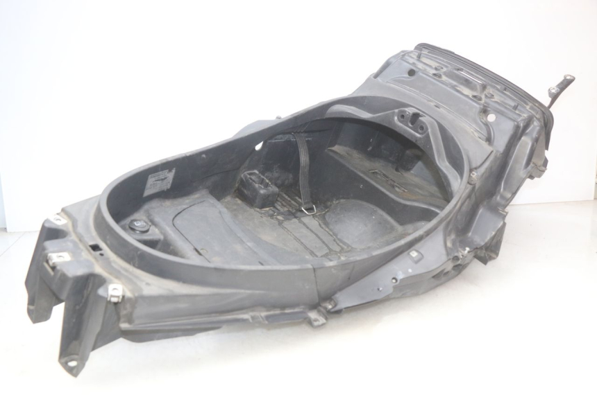 photo de BAÚ DE SELIM PIAGGIO MP3 LT 400 (2007 - 2012) - Vista principal