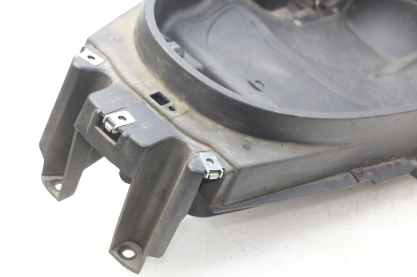photo de BAÚ DE SELIM PIAGGIO MP3 500 (2011 - 2015) - Pontos de fixação