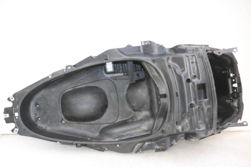 photo de BAÚ DE SELIM PIAGGIO MP3 RL 250 (2006 - 2010) - Vista principal