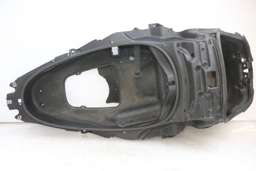photo de BAÚ DE SELIM PIAGGIO MP3 RL 250 (2006 - 2010) - Vista principal