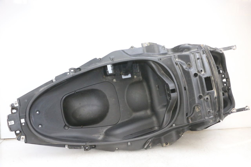 photo de BAÚ DE SELIM PIAGGIO MP3 RL 250 (2006 - 2010) - Vista principal