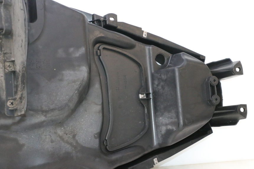 photo de BAÚ DE SELIM PIAGGIO MP3 500 (2011 - 2015) - Peça verificada