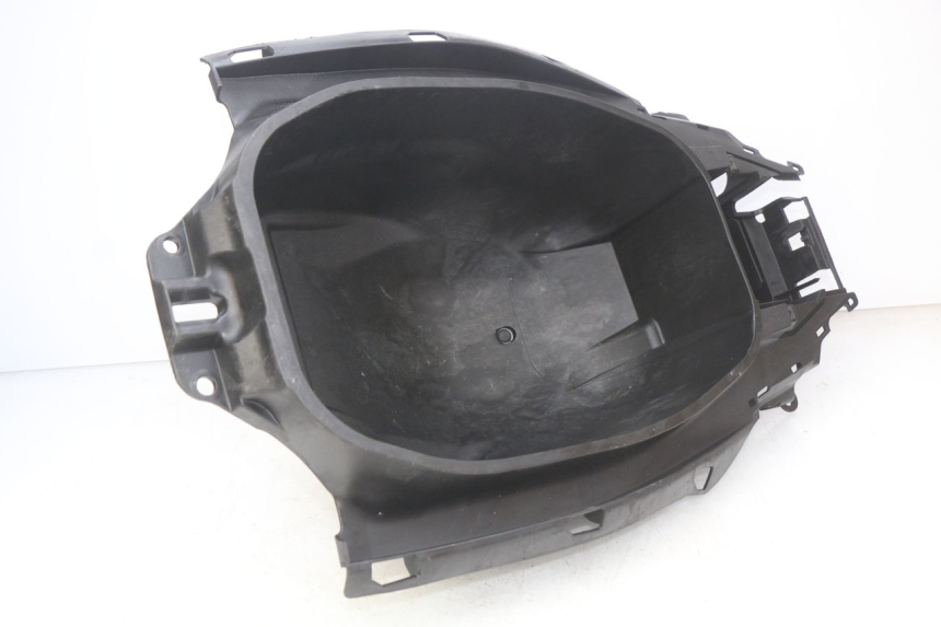 photo de BAÚ DE SELIM YAMAHA N-MAX NMAX 125 (2017 - 2020) - Outro ângulo de visão