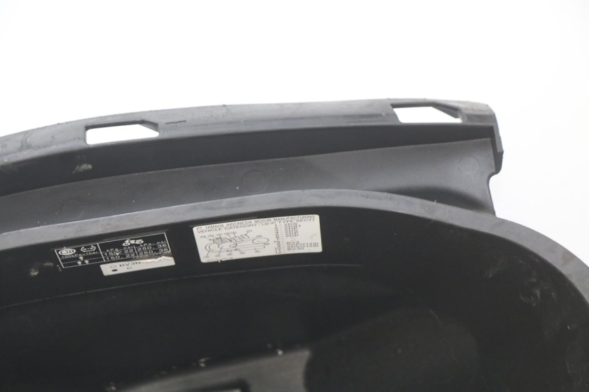 photo de BAÚ DE SELIM YAMAHA N-MAX NMAX 125 (2017 - 2020) - Marcações e referências