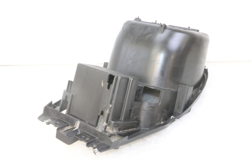 photo de BAÚ DE SELIM PIAGGIO NRG POWER PUREJET 50 (2018 - 2021) - Zoom do estado de desgaste