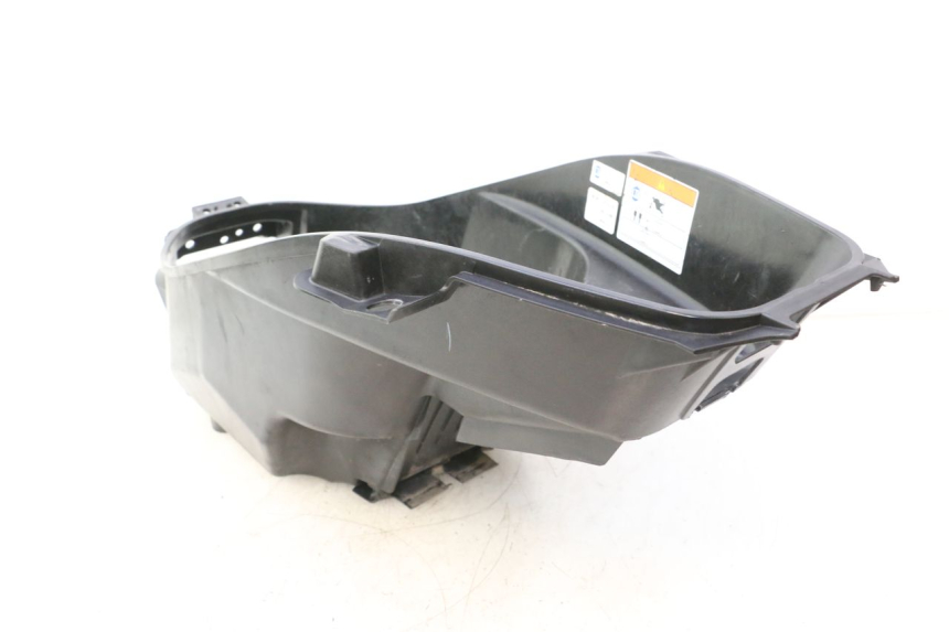 photo de BAÚ DE SELIM HONDA PCX (JF28) 125 (2009 - 2011) - Pontos de fixação