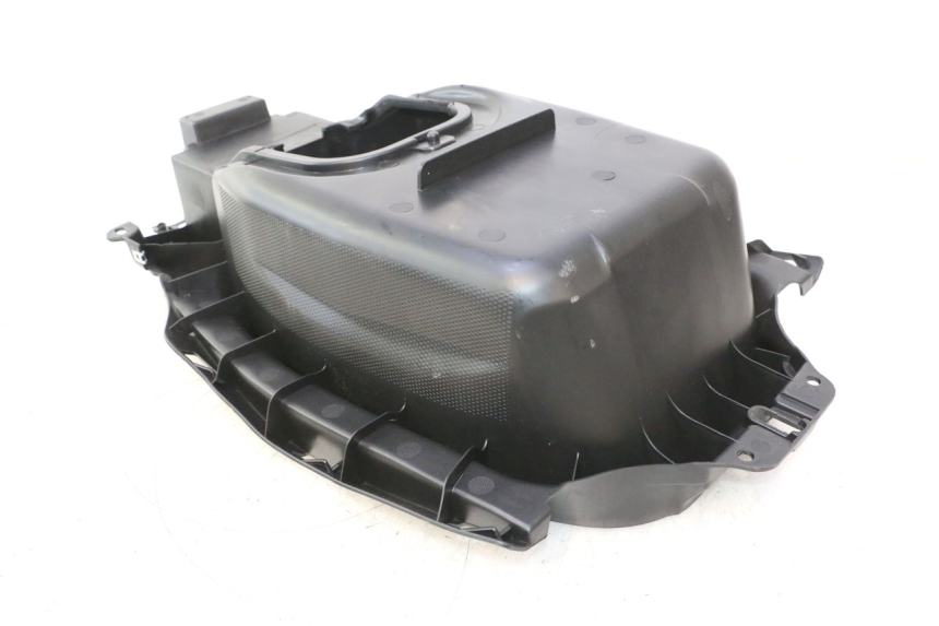 photo de BAÚ DE ASSENTO JM MOTORS R-MAX TECH 50 (2024 - 2026) - Detalhe da peça