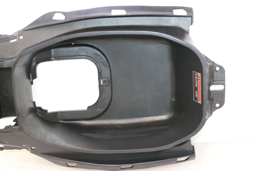 photo de BAÚ DE ASSENTO JM MOTORS R-MAX TECH 50 (2024 - 2026) - Detalhes característicos