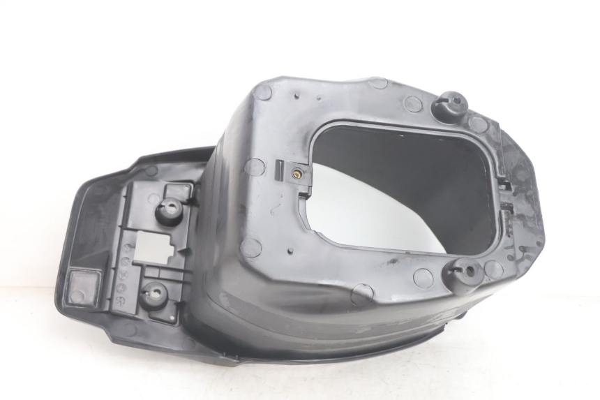 photo de BAÚ DE SELIM TNT MOTOR ROMA 12' 2T 50 (2007 - 2018) - Pontos de fixação