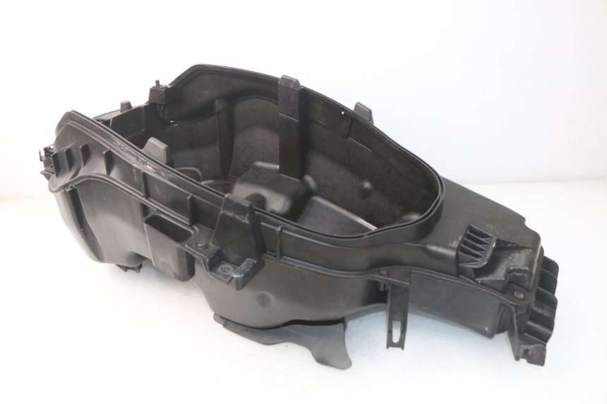 photo de BAÚ DE SELIM PEUGEOT SATELIS 500 (2007 - 2013) - Ampliação técnica