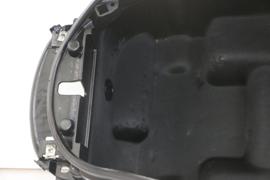 photo de BAÚ DE SELIM PEUGEOT SATELIS 125 (2013 - 2018) - Peça verificada