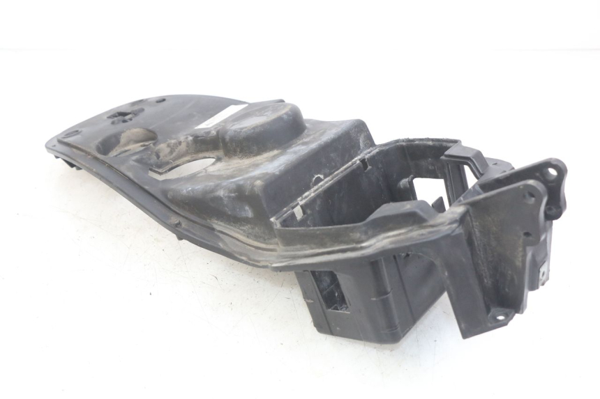 photo de BAÚ DE SELIM APRILIA SCARABEO 100 (2003 - 2012) - Ampliação técnica
