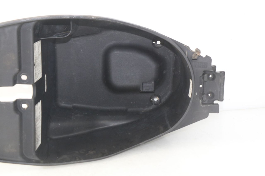 photo de BAÚ DE SELIM HONDA SES DYLAN 125 (2002 - 2006) - Ampliação técnica
