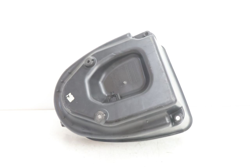 photo de BAÚ DE ASSENTO HONDA SH 125 (2001 - 2003) - Ampliação dos componentes