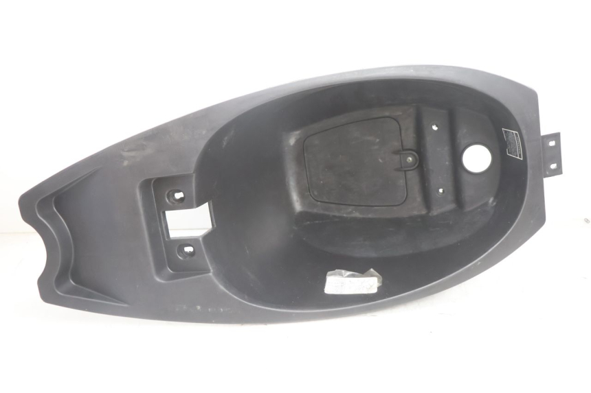 photo de BAÚ DE ASSENTO RIDE SLASH 2T 50 (2012 - 2014) - Zoom do estado de desgaste