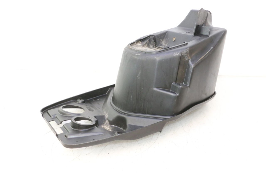 photo de BAÚ DE ASSENTO PEUGEOT SPEEDFIGHT 2 AC 50 (2000 - 2009) - Zoom do estado de desgaste