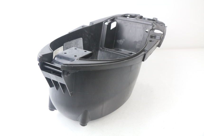 photo de BAÚ DE SELIM APRILIA SR 2T 50 (2012 - 2017) - Ampliação técnica