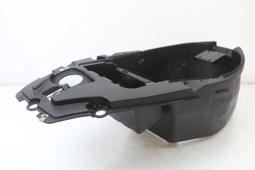 photo de BAÚ DE SELIM APRILIA SR 2T 50 (2018 - 2022) - Pontos de fixação