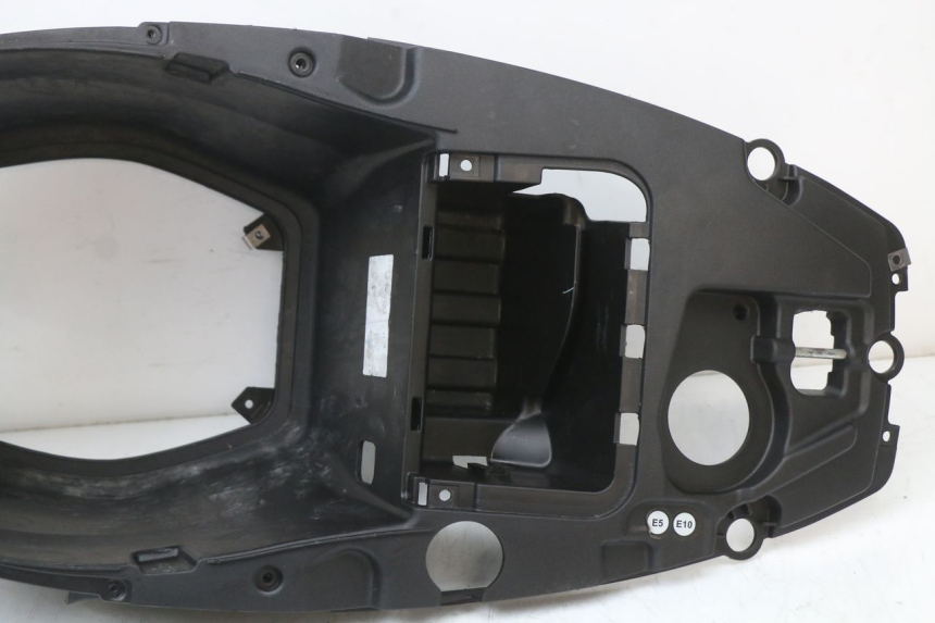 photo de BAÚ DE SELIM APRILIA SR 2T 50 (2018 - 2022) - Marcações e referências