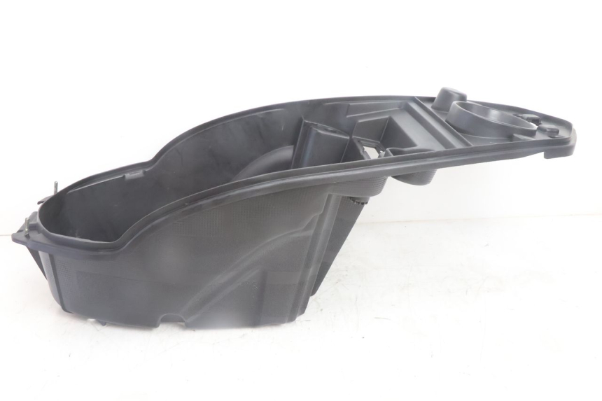 photo de BAÚ DE ASSENTO PEUGEOT STREETZONE NAKED 2T 50 (2014 - 2018) - Outro ângulo de visão