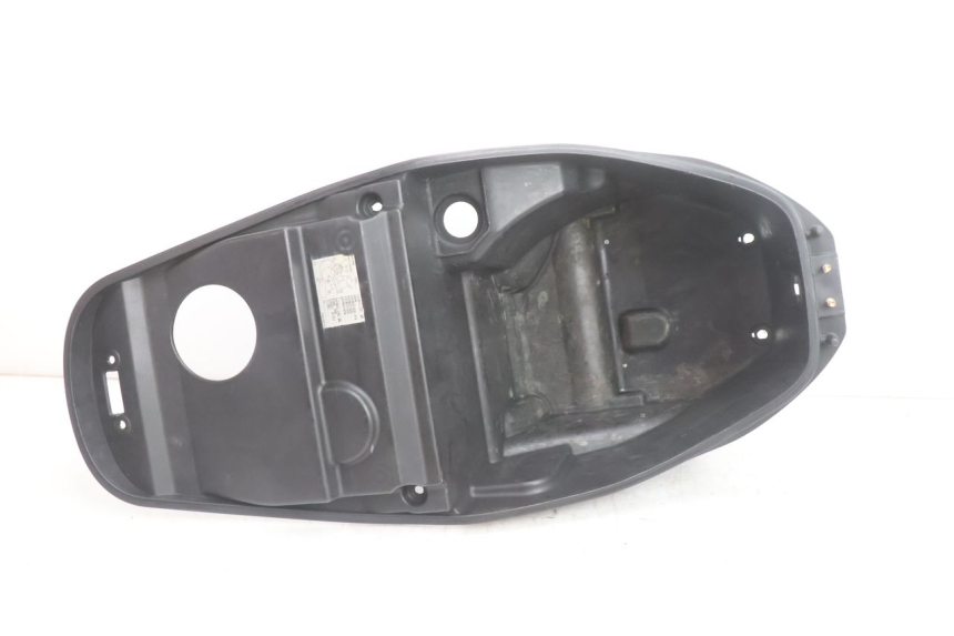 photo de BAÚ DE ASSENTO KYMCO SUPER 8 2T 50 (2007 - 2013) - Vista principal