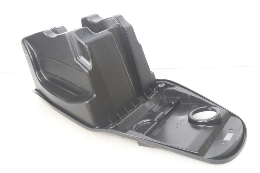 photo de BAÚ DE SELIM KYMCO SUPER 8 4T 50 (2018 - 2020) - Detalhe da peça