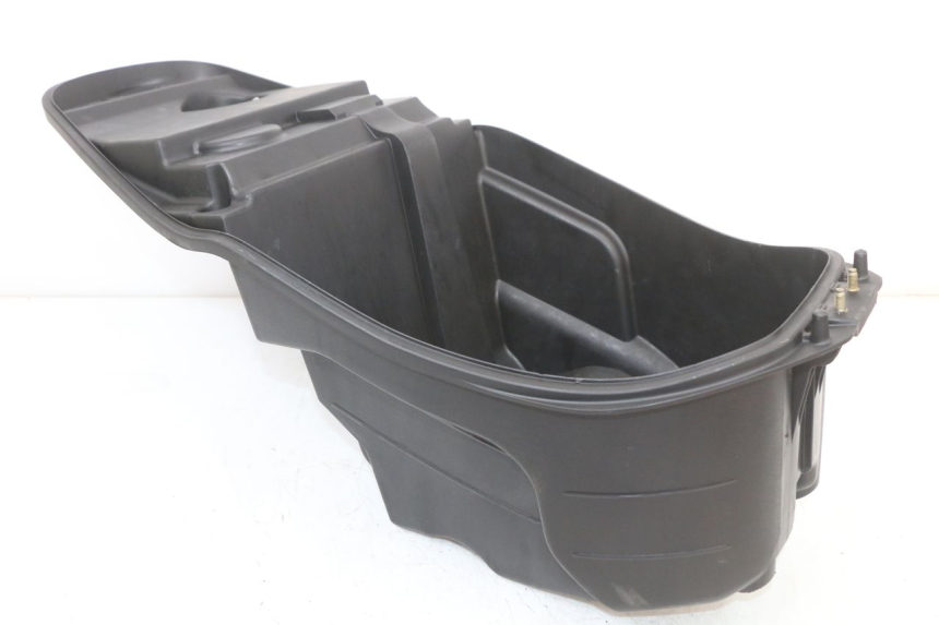 photo de BAÚ DE SELIM KYMCO SUPER 8 4T 50 (2021 - 2024) - Outro ângulo de visão