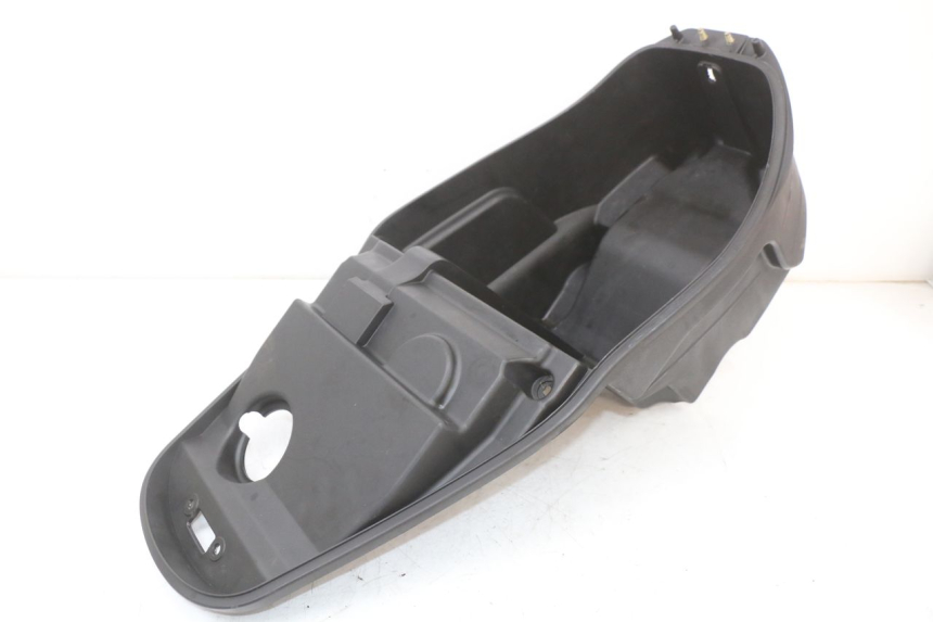 photo de BAÚ DE SELIM KYMCO SUPER 8 4T 50 (2021 - 2024) - Vista geral