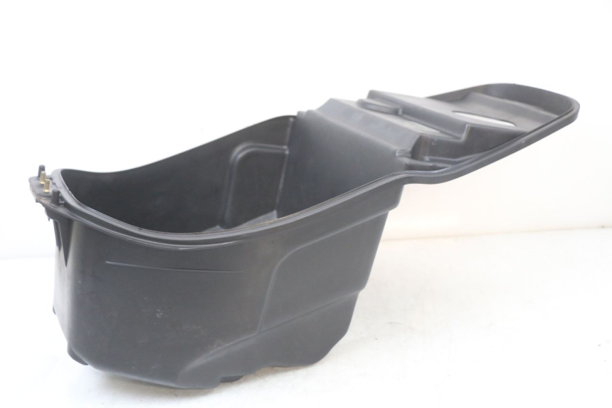 photo de BAÚ DE SELIM KYMCO SUPER 8 125 (2008 - 2015) - Detalhe da peça