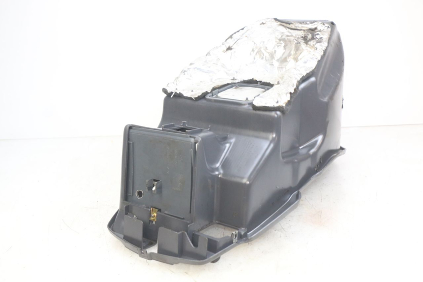 photo de BAÚ DE SELIM PEUGEOT SV 125 (1991 - 1994) - Detalhe da peça