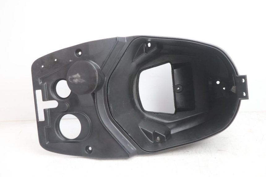 photo de BAÚ DE SELIM PEUGEOT TKR TREKKER FURIOUS 50 (2005 - 2014) - Zoom do estado de desgaste