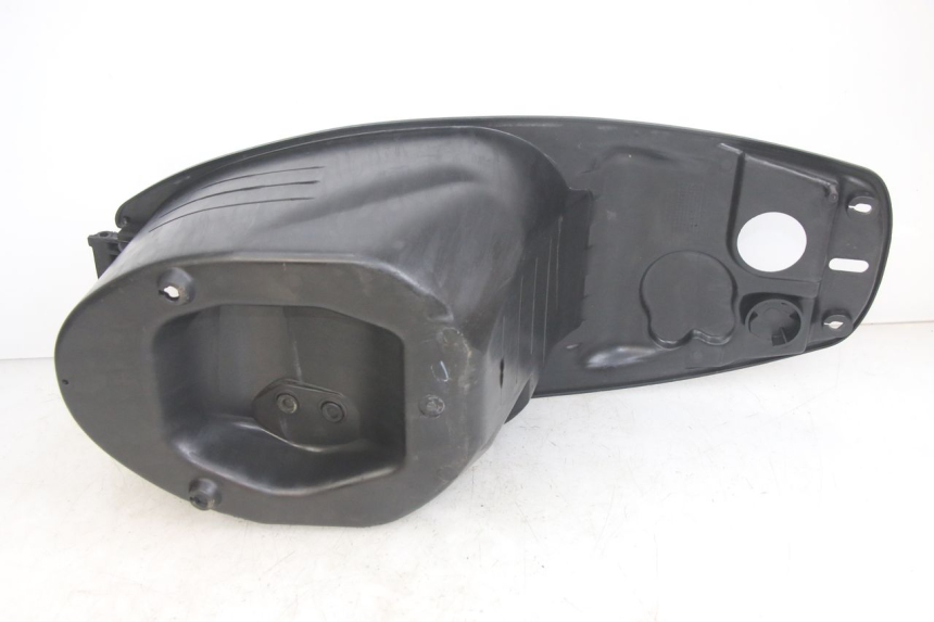 photo de BAÚ DE SELIM PEUGEOT TWEET 4T 50 (2014 - 2019) - Detalhe da peça