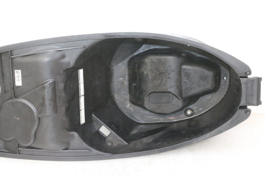 photo de BAÚ DE SELIM PEUGEOT TWEET 4T 50 (2018 - 2022) - Peça verificada