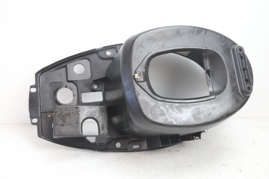 photo de BAÚ DE SELIM PIAGGIO TYPHOON 50 (2000 - 2009) - Pontos de fixação