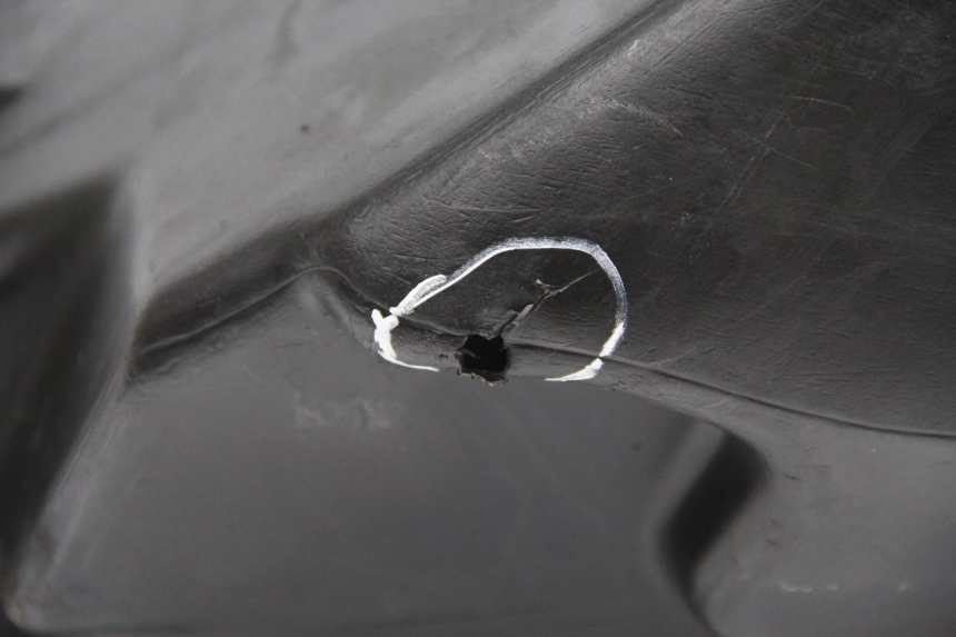 photo de BAÚ DE SELIM SUZUKI UC EPICURO 125 (1999 - 2003) - Pontos de fixação