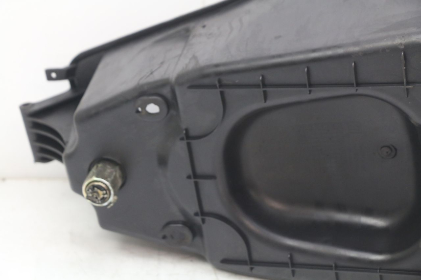 photo de BAÚ DE SELIM PEUGEOT VIVACITY 125 (2010 - 2017) - Ampliação técnica