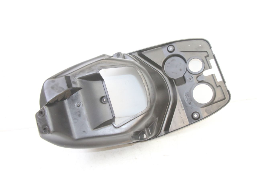 photo de BAÚ DE SELIM PEUGEOT VIVACITY 50 (2004 - 2009) - Estado da superfície