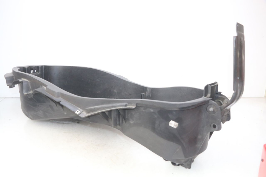 photo de BAÚ DE SELIM YAMAHA X-MAX XMAX 125 (2010 - 2013) - Outro ângulo de visão