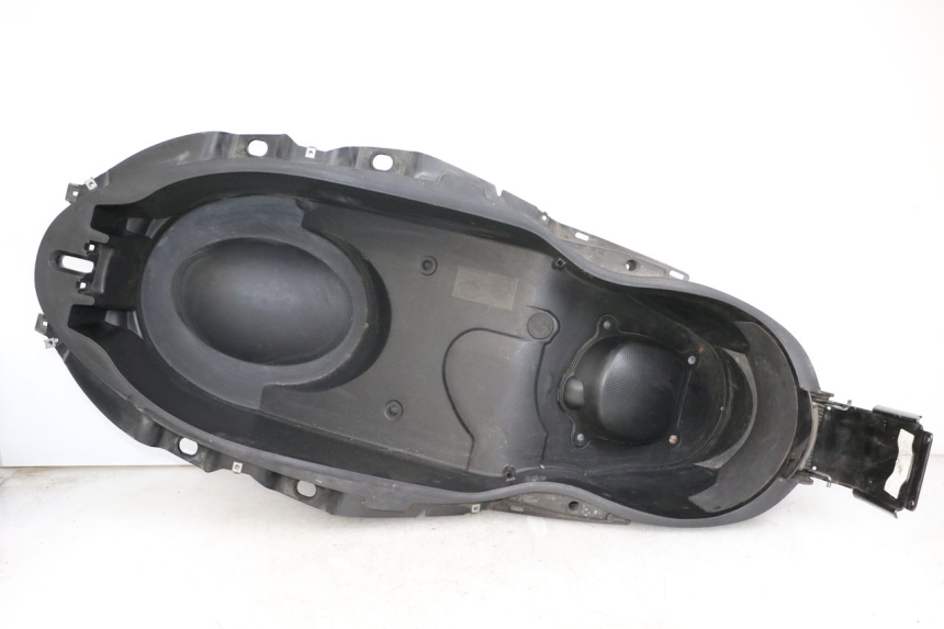 photo de BAÚ DE SELIM YAMAHA X-MAX XMAX 125 (2010 - 2013) - Vista principal