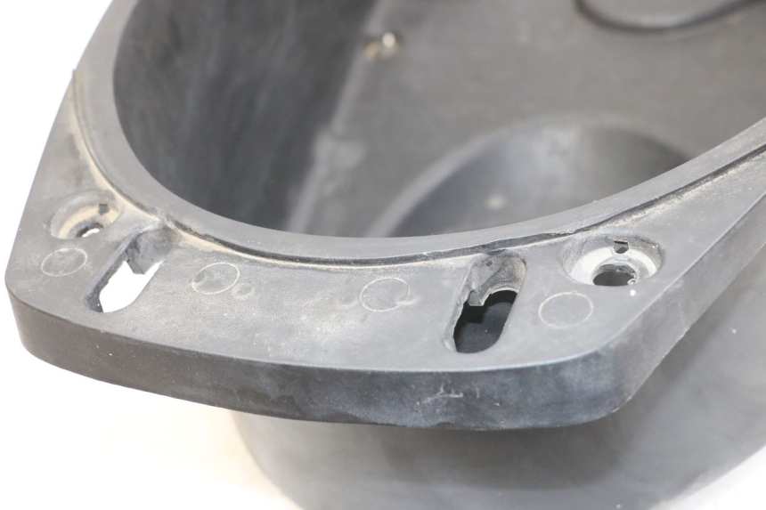 photo de BAÚ DE SELIM YAMAHA XMAX X-MAX 125 (2006 - 2009) - Detalhe da peça