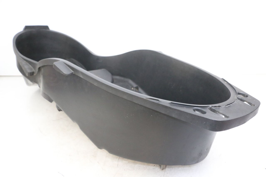 photo de BAÚ DE SELIM YAMAHA XMAX X-MAX 125 (2006 - 2009) - Ampliação técnica
