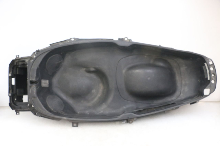 photo de BAÚ DE SELIM PIAGGIO X10 125 (2012 - 2017) - Vista principal