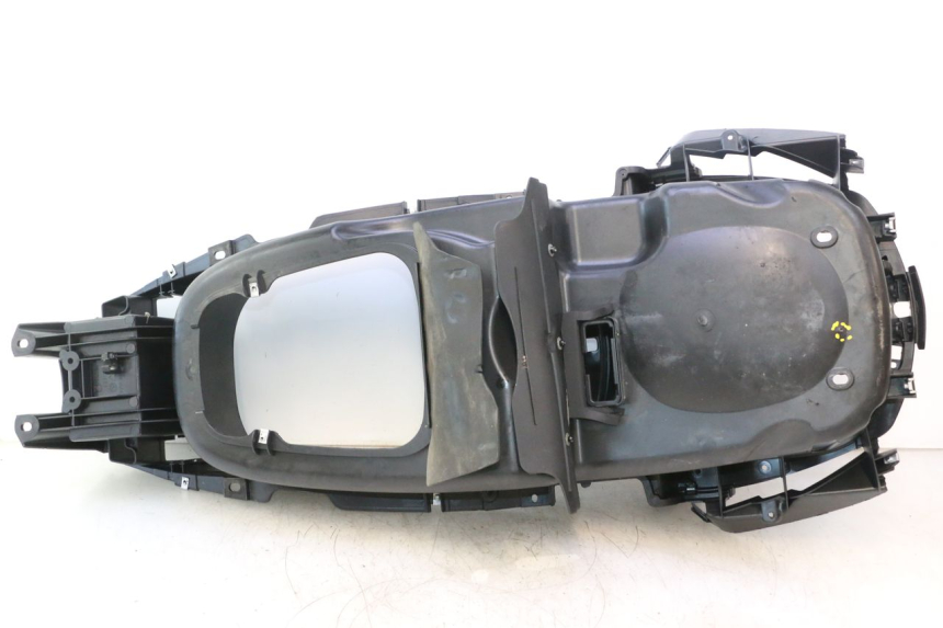 photo de BAÚ DE ASSENTO PIAGGIO X8 STREET 125 (2006 - 2007) - Ampliação técnica