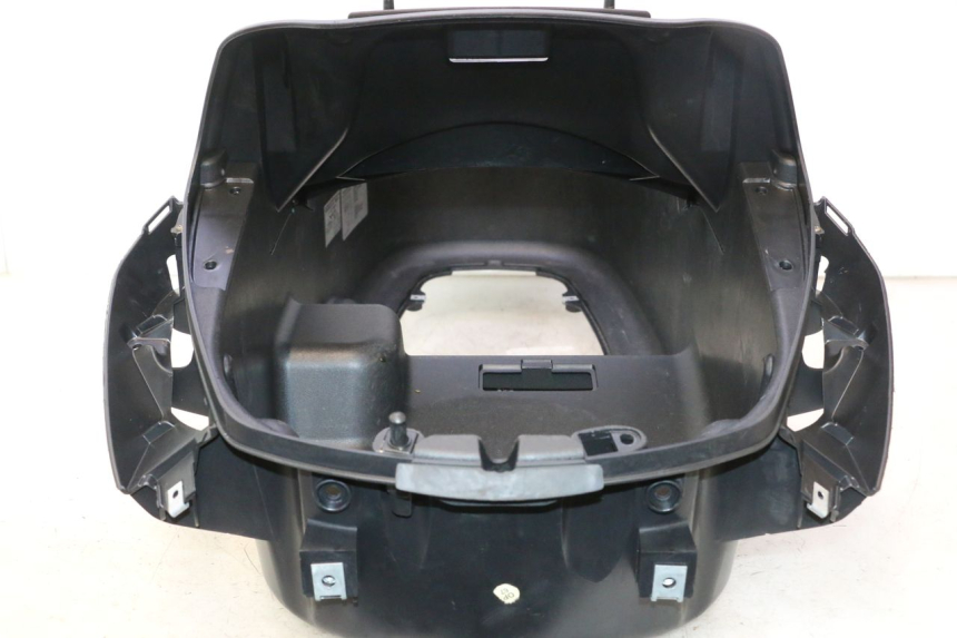photo de BAÚ DE ASSENTO PIAGGIO X8 STREET 125 (2006 - 2007) - Peça verificada