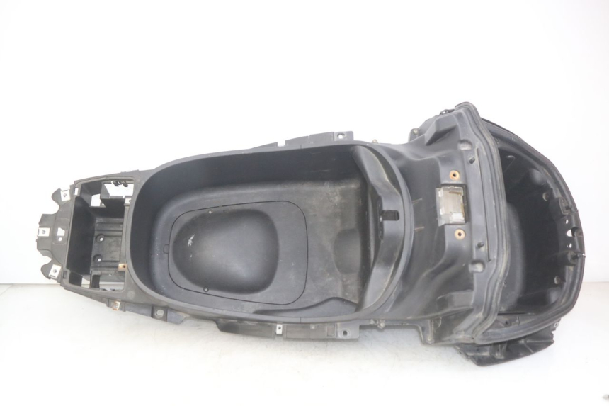 photo de BAÚ DE SELIM PIAGGIO X8 125 (2004 - 2007) - Vista principal