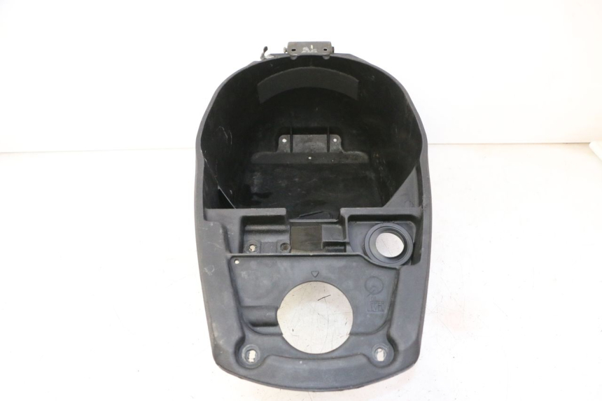 photo de BAÚ DE SELIM HONDA X8R 50 (1998 - 2003) - Pontos de fixação