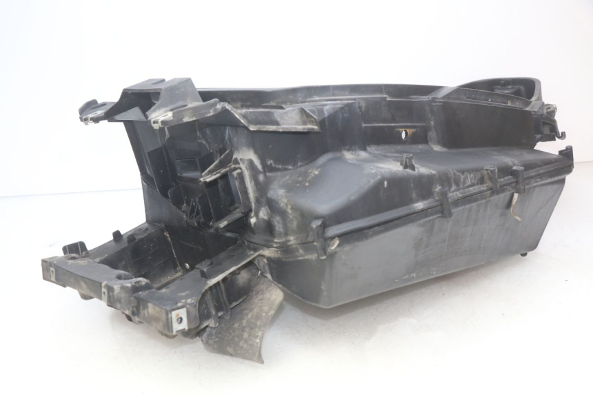 photo de BAÚ DE SELIM PIAGGIO X9 EVOLUTION 250 (2003 - 2007) - Ampliação técnica