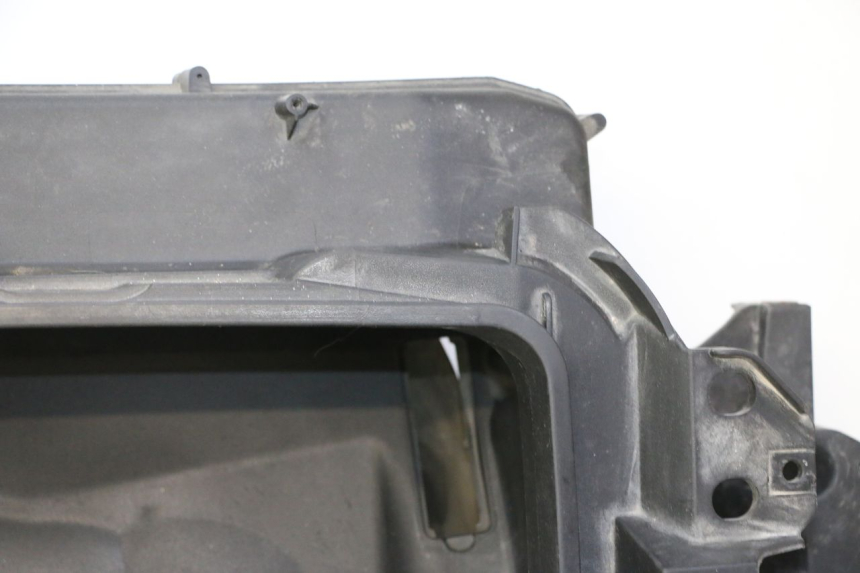 photo de BAÚ DE SELIM PIAGGIO X9 EVOLUTION 125 (2003 - 2007) - Ampliação dos componentes