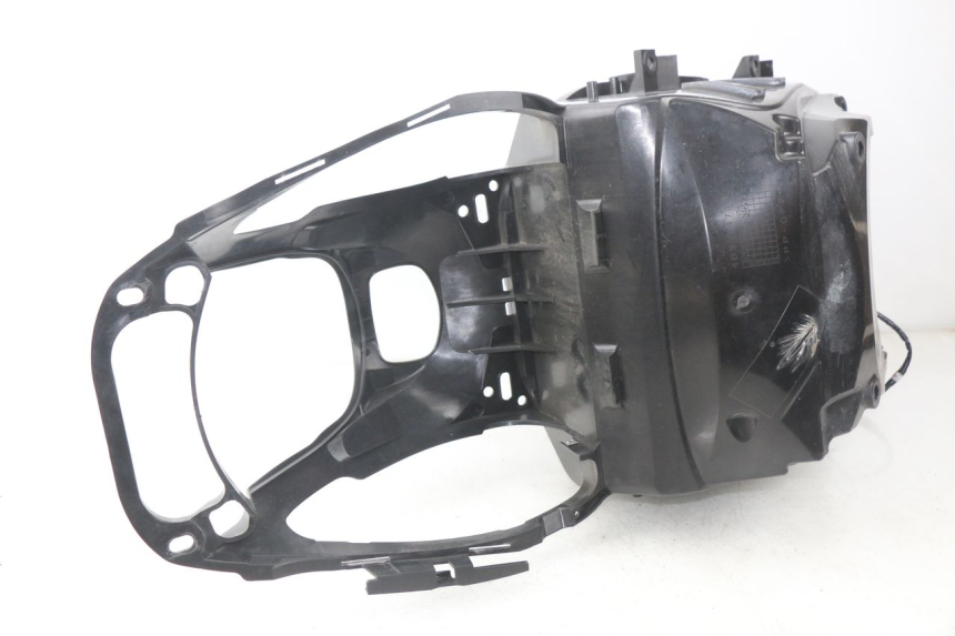 photo de BAÚ DE SELIM YAMAHA XP T-MAX TMAX 500 (2008 - 2012) - Zoom do estado de desgaste